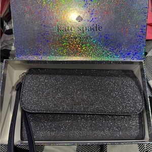 GORGEOUS Kate Spade Clutch/Wristlet. BRAND NEW!